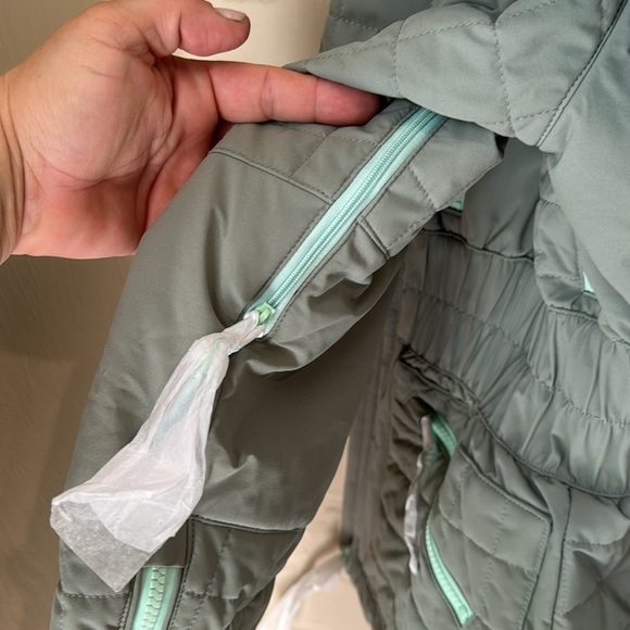 Free People coat ski jacket thumb holes sage green quilted hoodie NEW xs - Picture 15 of 16